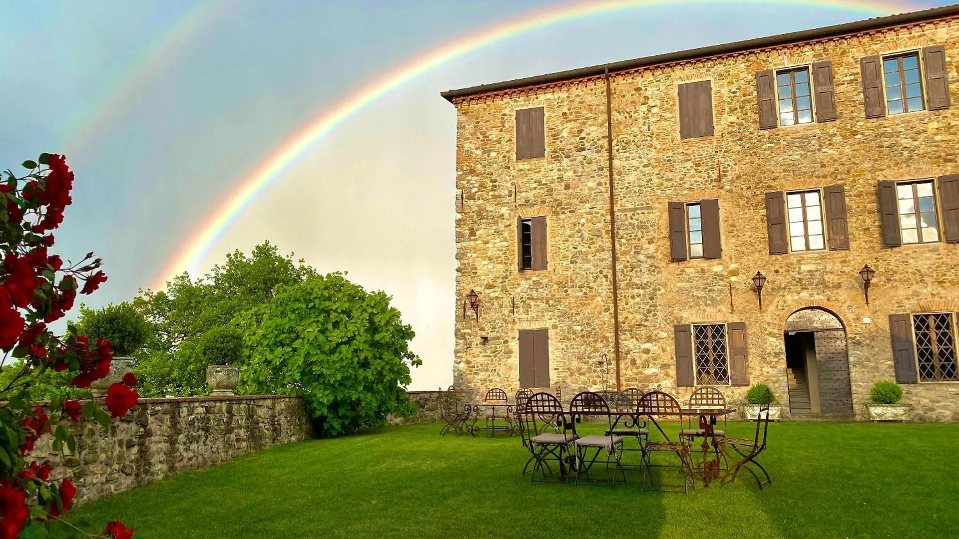 Castello Di Viano Villa 0*,  Italy